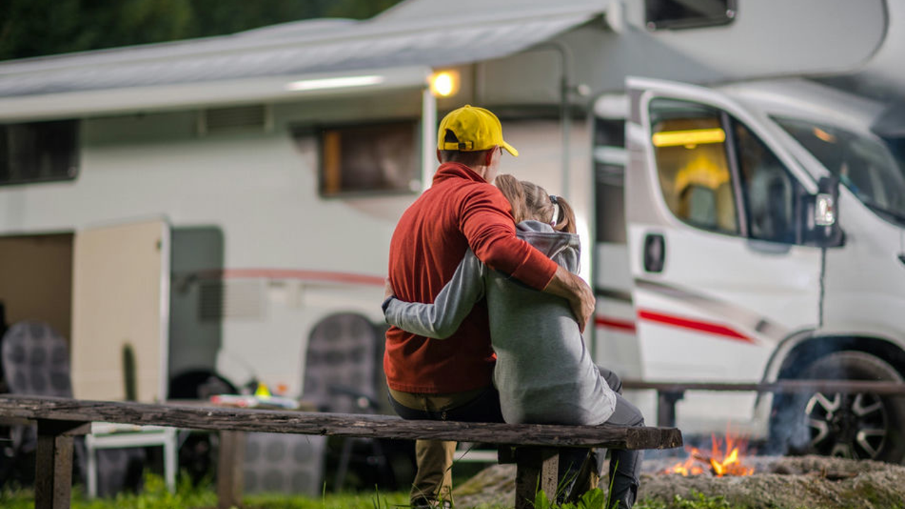 Why Camping World Holdings Stock Popped Today